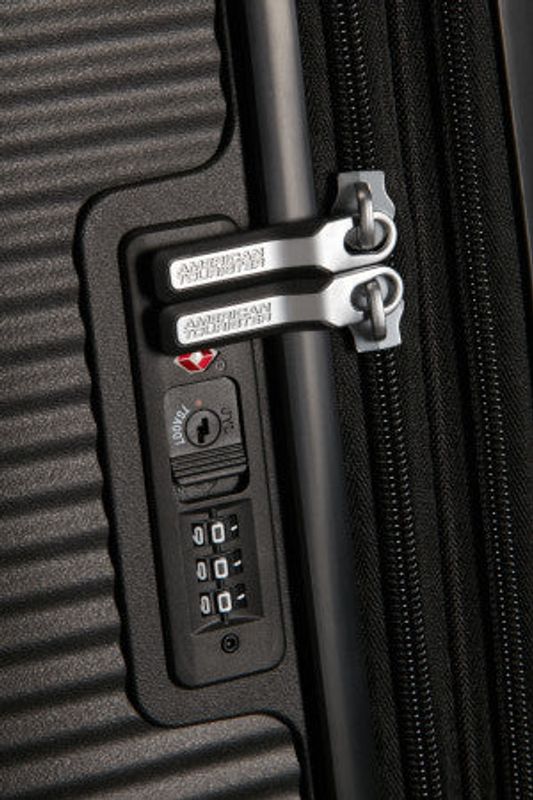 American Tourister SOUNDBOX SPINNER 67/24 TSA EXP BAS SVART