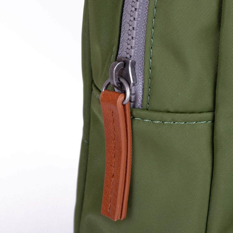 Roka Slingbag Willesden avacado